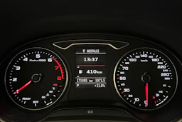 valkoinen Audi A3 2016 kuva 17.