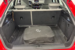 punainen Audi A3 2016 kuva 11.