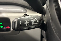 punainen Audi A3 2016 kuva 15.