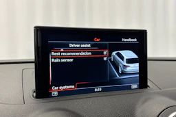 punainen Audi A3 2016 kuva 20.