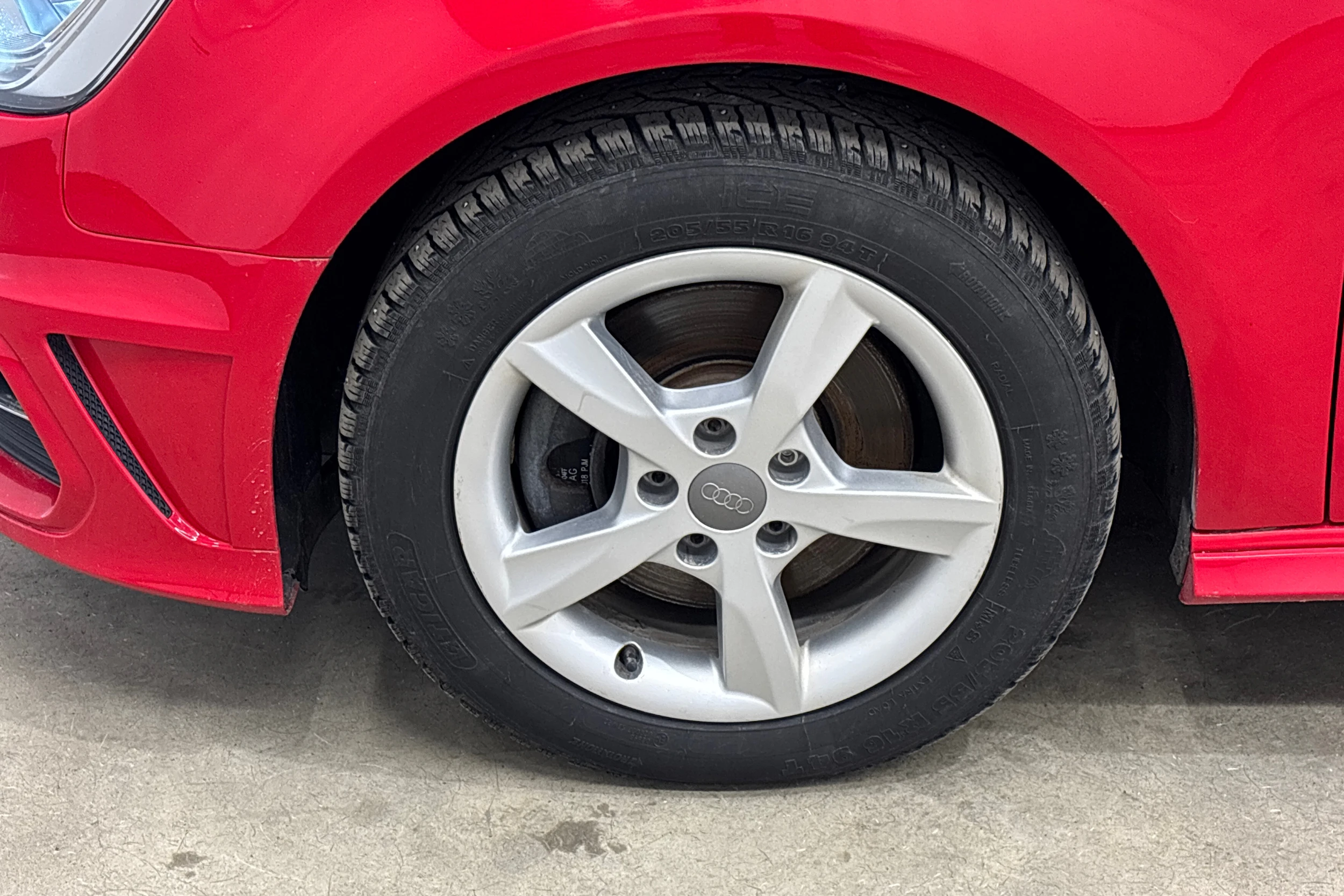 punainen Audi A3 2016 kuva 25.