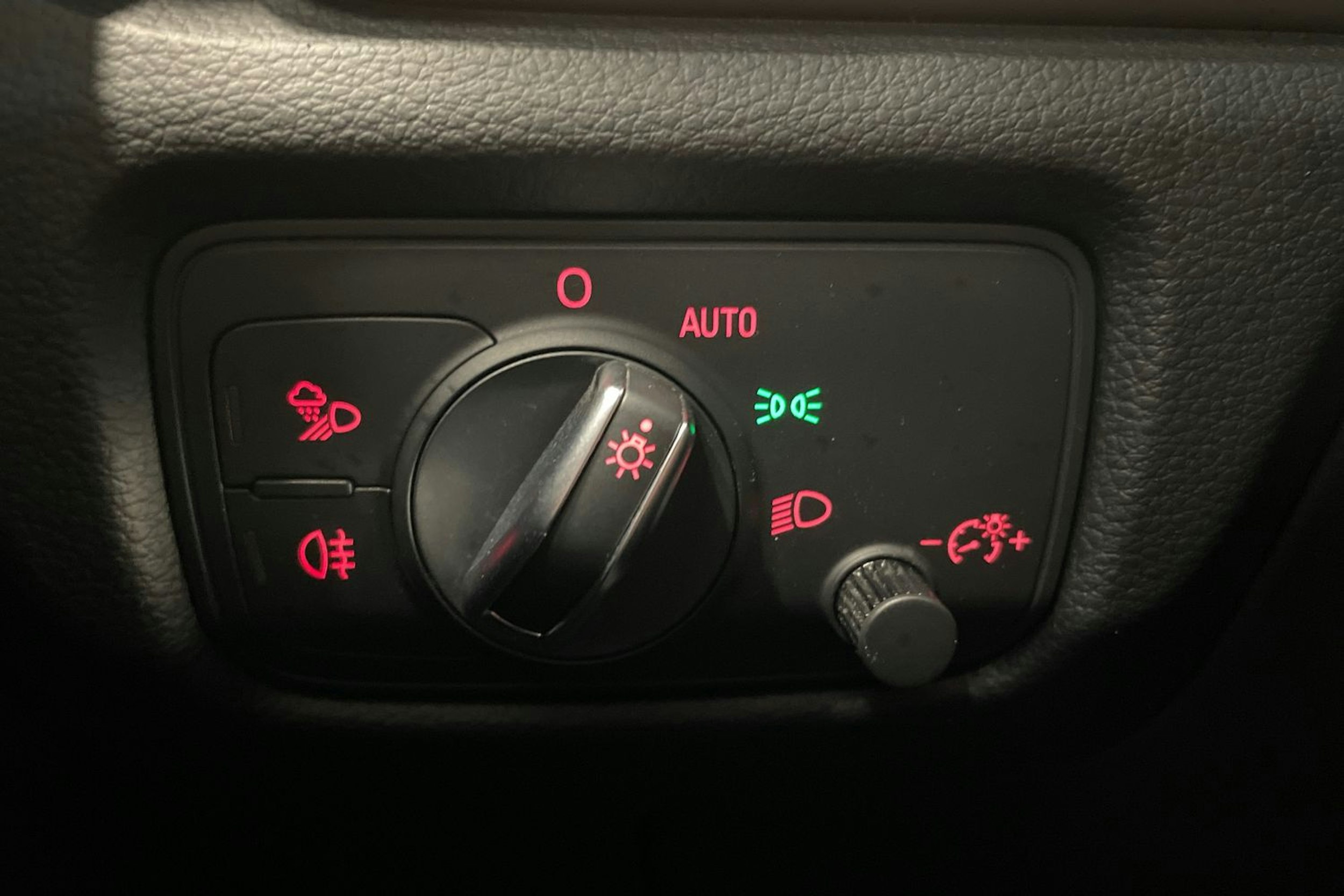 musta Audi A3 2016 kuva 20.