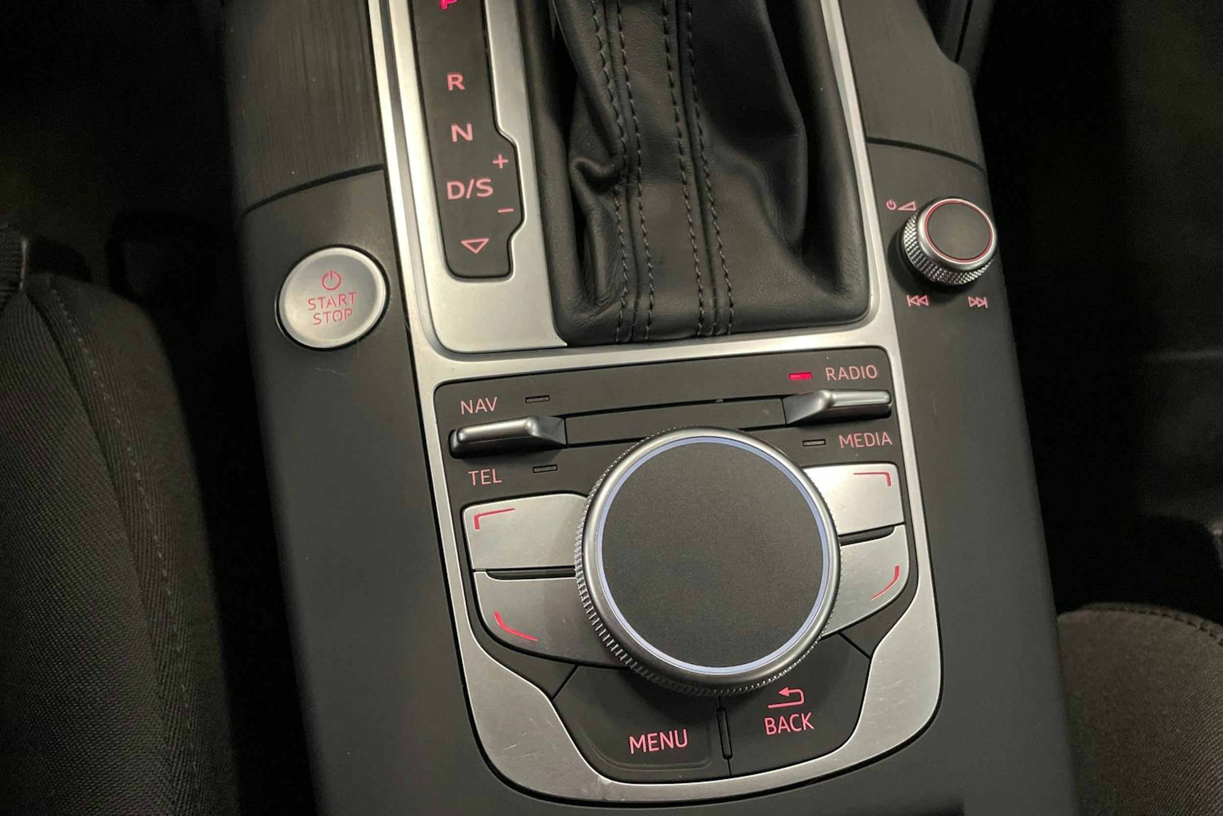 musta Audi A3 2016 kuva 29.