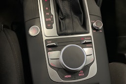 musta Audi A3 2016 kuva 29.