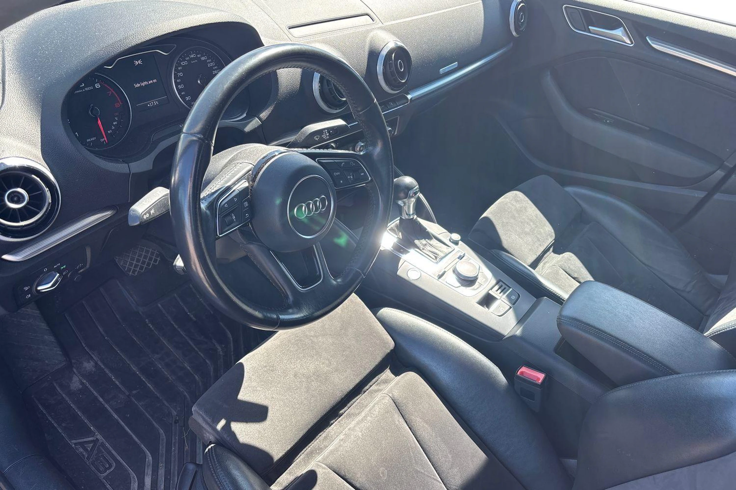 musta Audi A3 2016 kuva 3.