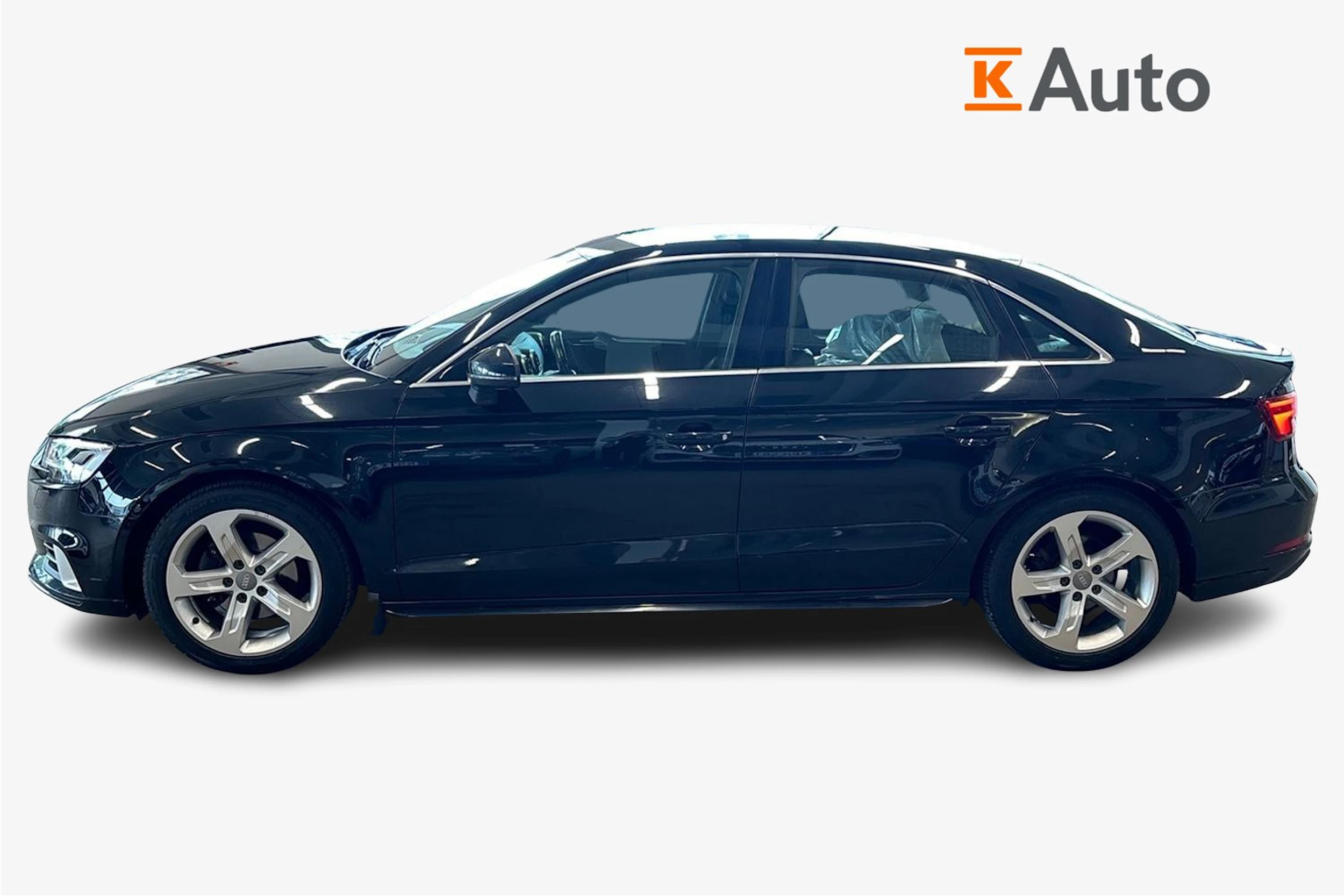 musta Audi A3 2017 kuva 5.