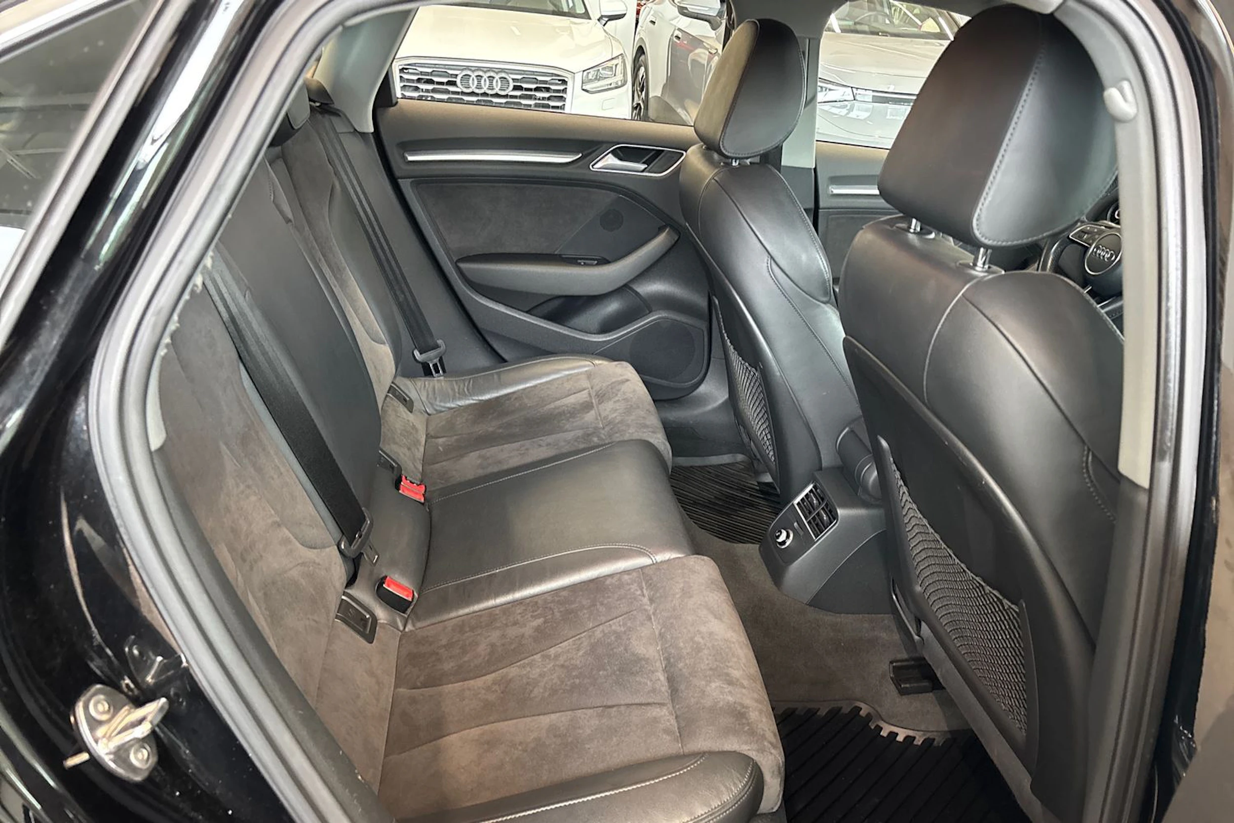 musta Audi A3 2017 kuva 20.