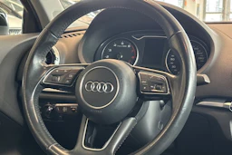 musta Audi A3 2017 kuva 24.