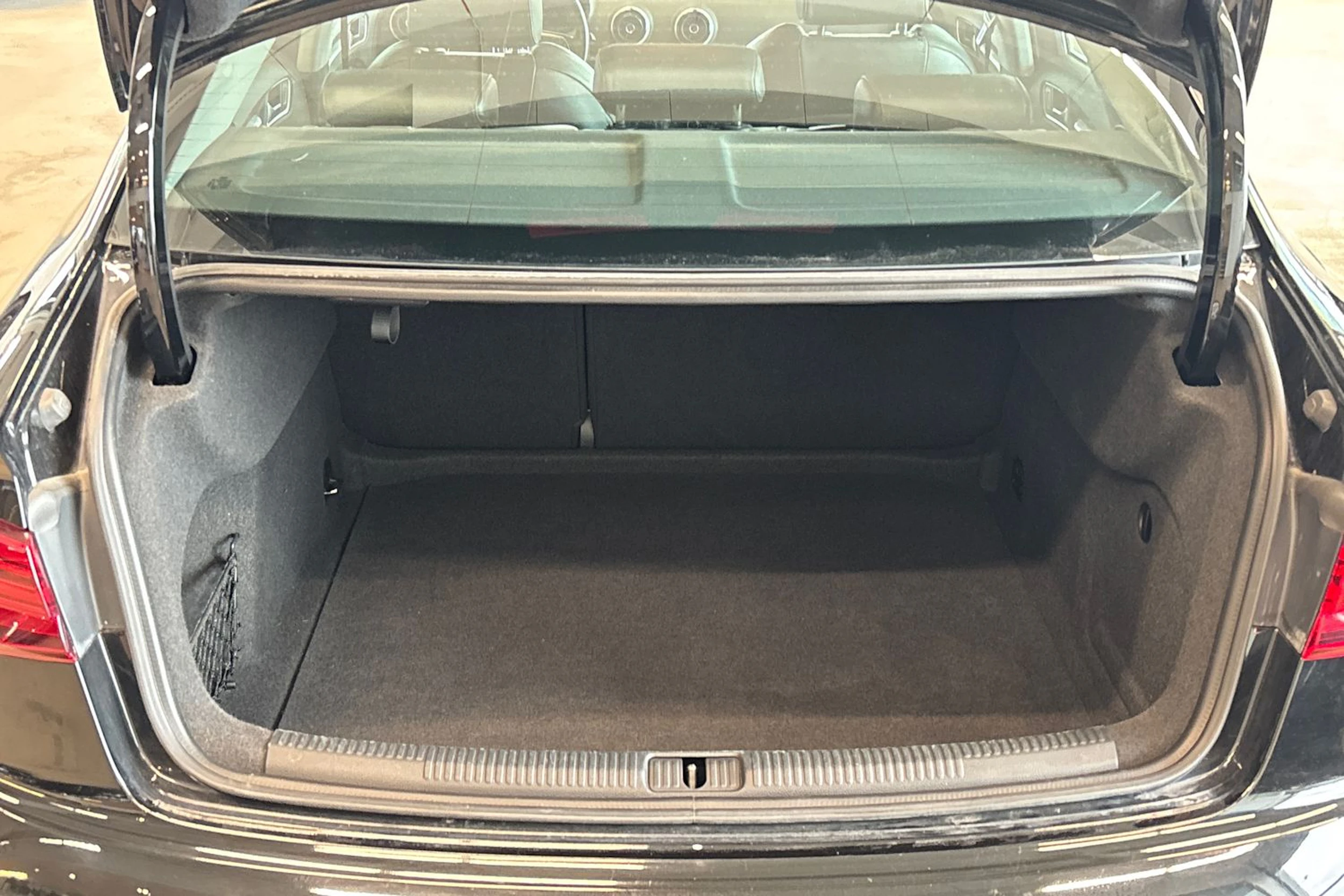 musta Audi A3 2017 kuva 25.