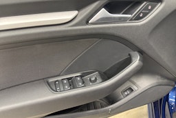 sininen Audi A3 2016 kuva 16.