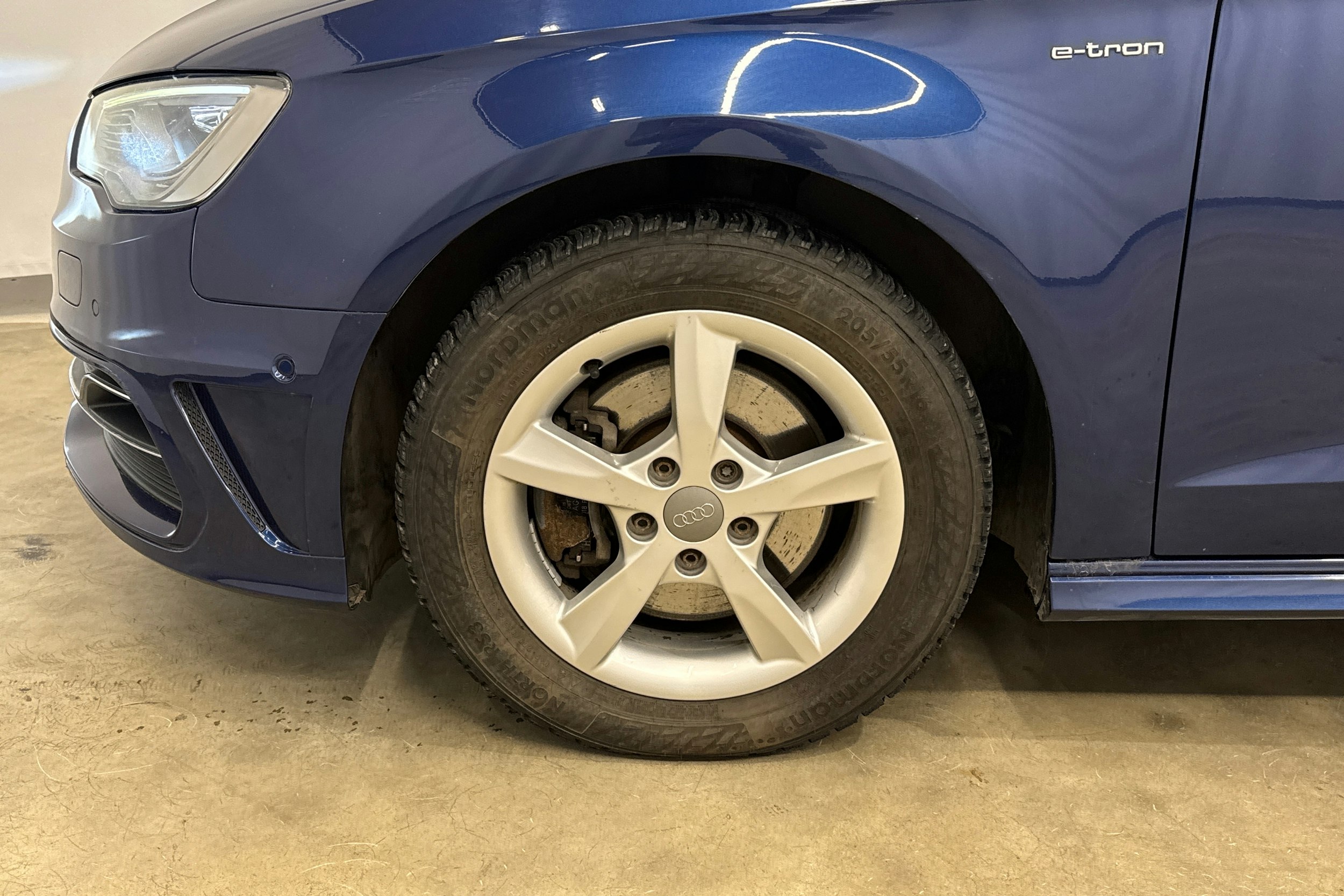 sininen Audi A3 2016 kuva 26.