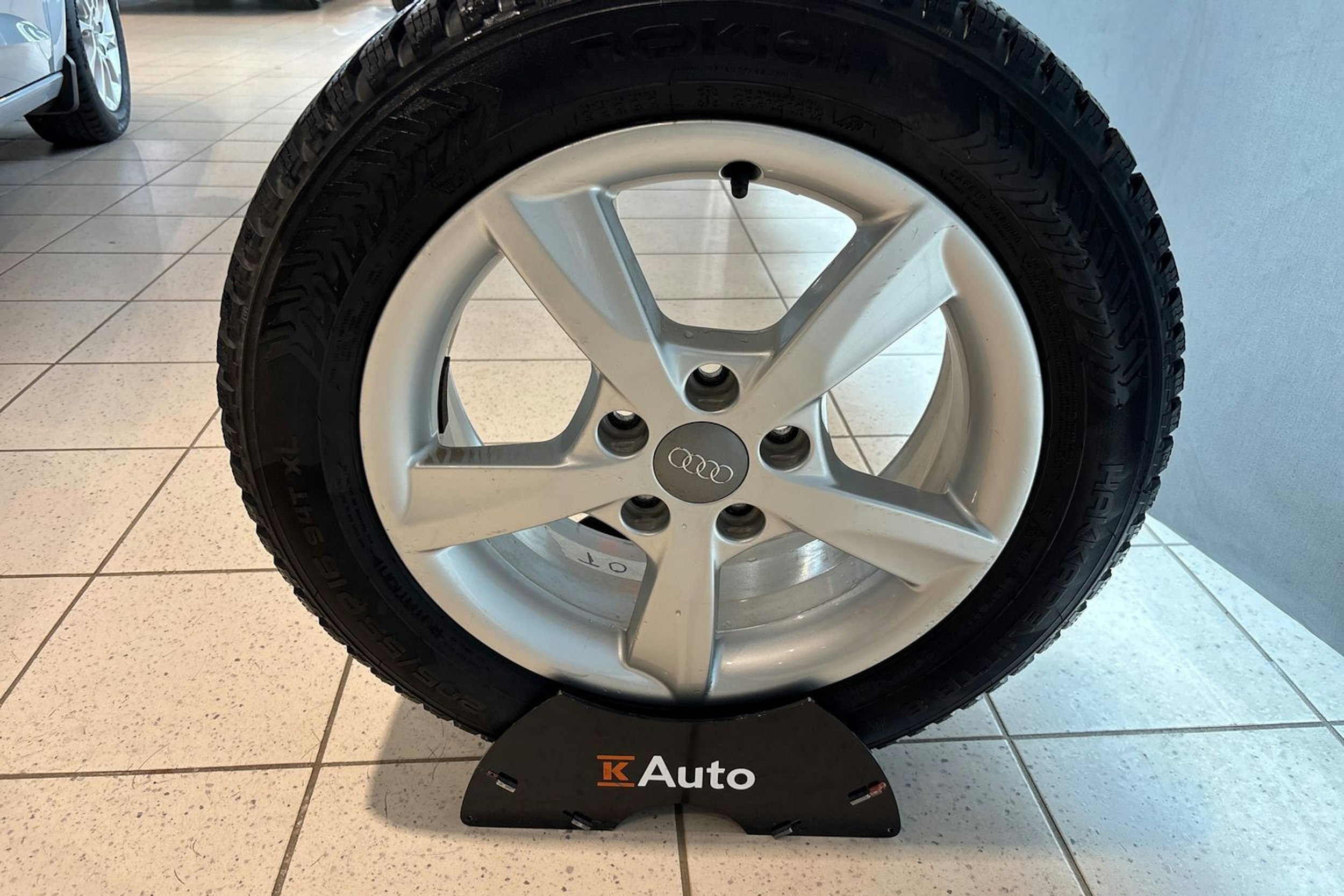 Hopea Audi A3 2016 kuva 14.