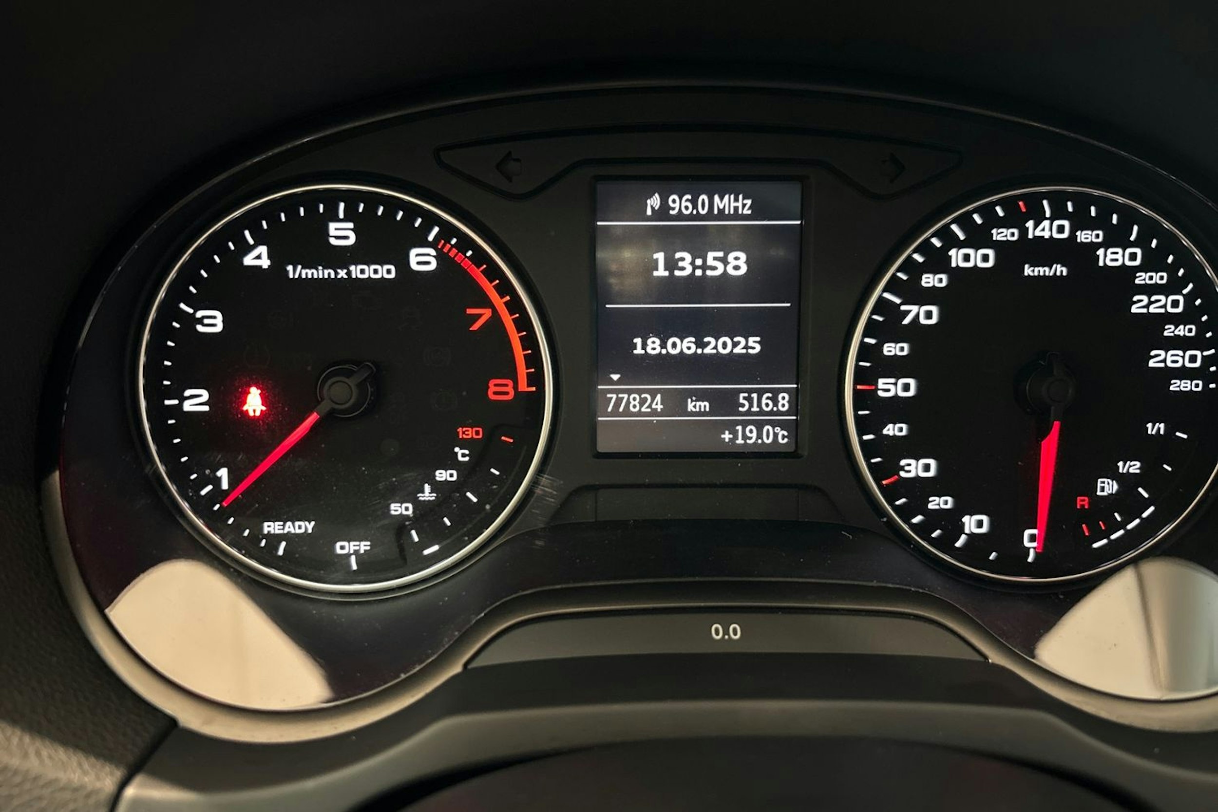 Hopea Audi A3 2016 kuva 16.