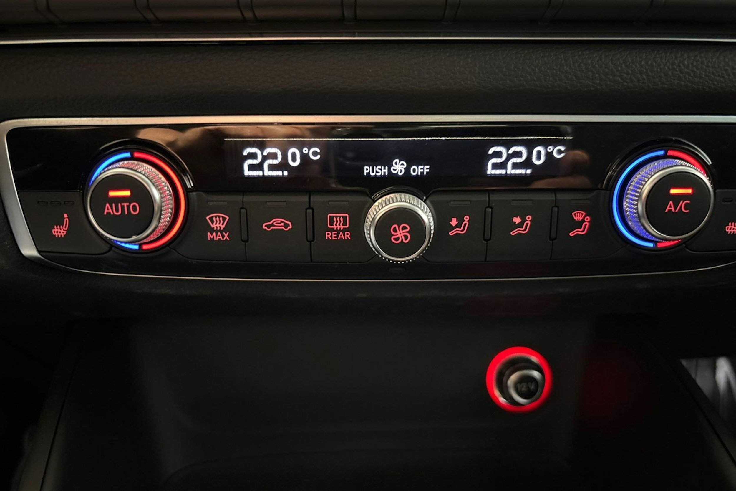 Hopea Audi A3 2016 kuva 26.
