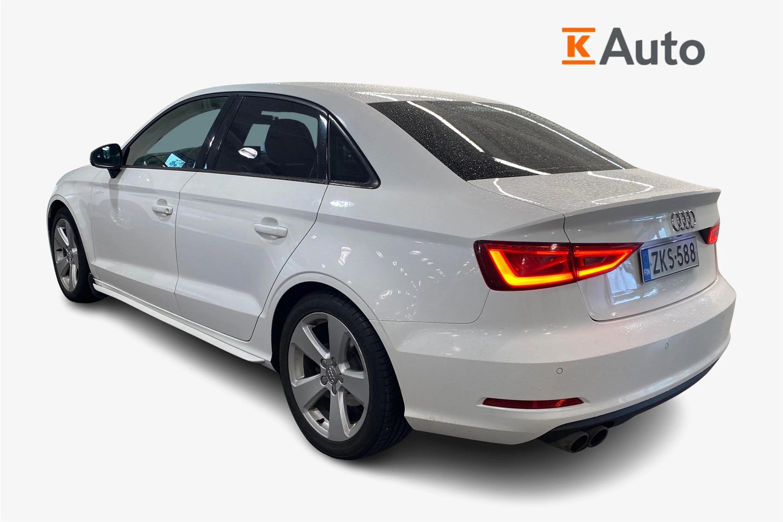 valkoinen Audi A3 2016 kuva 2.
