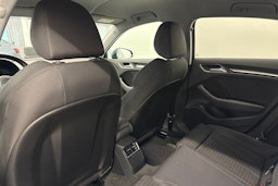 Harmaa Audi A3 2016 kuva 14.