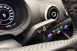 Harmaa Audi A3 2016 kuva 21.