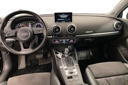 Musta Audi A3 2017 kuva 9.