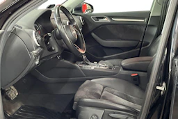 Musta Audi A3 2017 kuva 6.