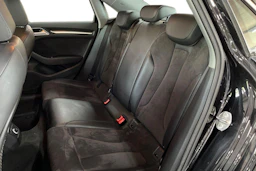 Musta Audi A3 2017 kuva 8.