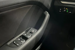 Musta Audi A3 2017 kuva 13.