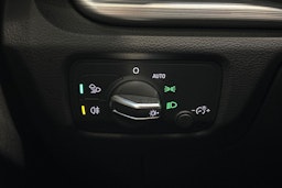 punainen Audi A3 2017 kuva 16.