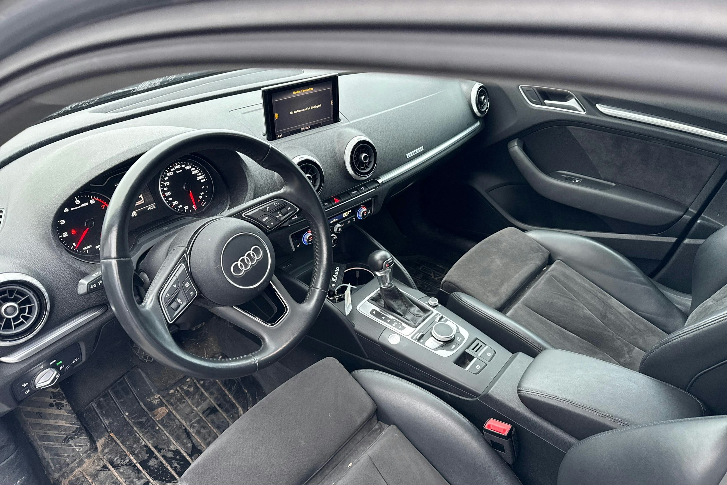 Hopea Audi A3 2017 kuva 3.