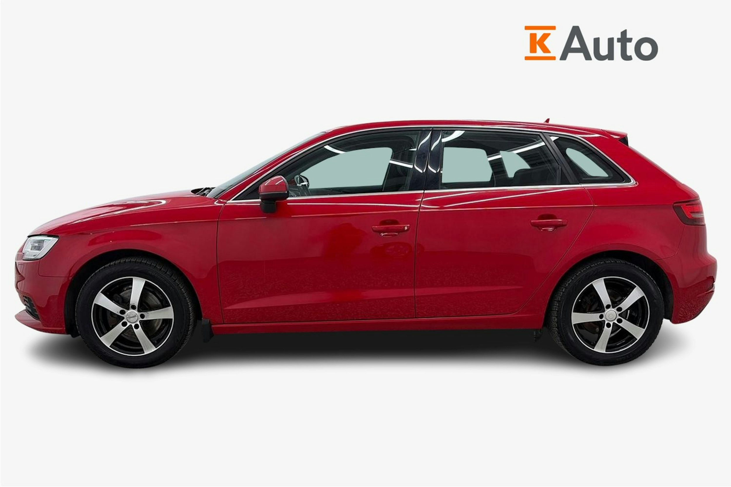 punainen Audi A3 2017 kuva 6.