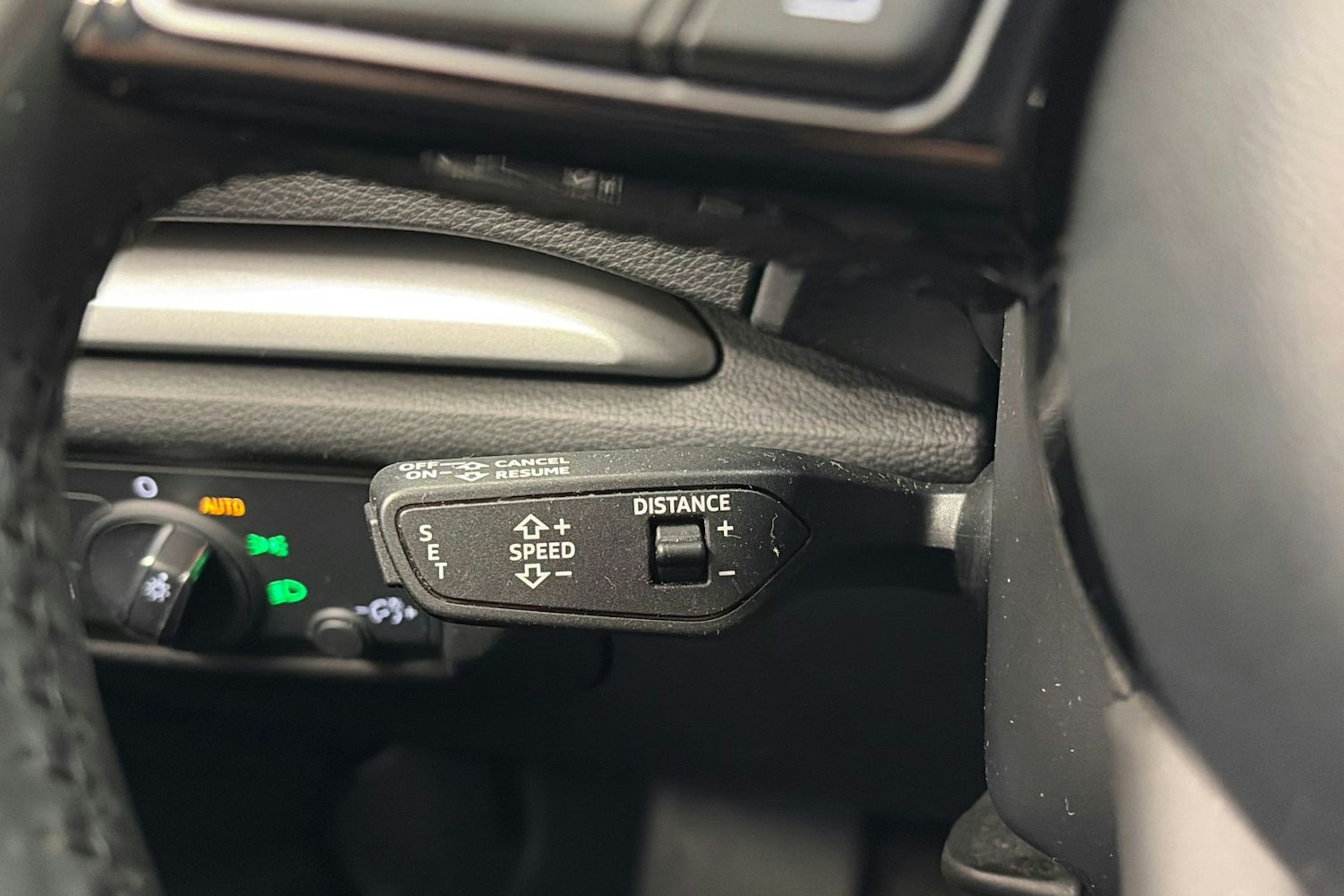 punainen Audi A3 2017 kuva 19.