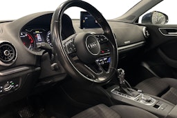 harmaa Audi A3 2017 kuva 3.