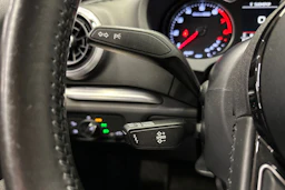 harmaa Audi A3 2017 kuva 17.