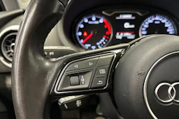 harmaa Audi A3 2017 kuva 19.
