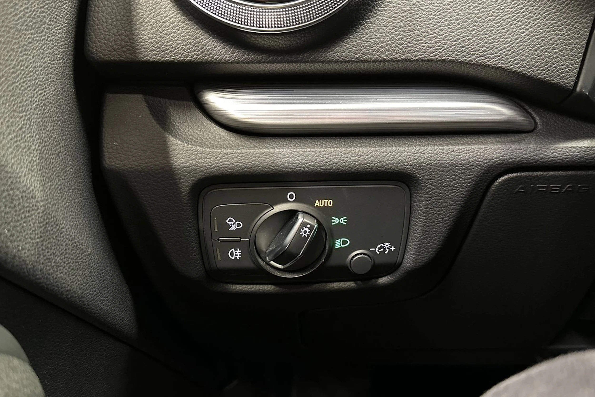 harmaa Audi A3 2017 kuva 21.