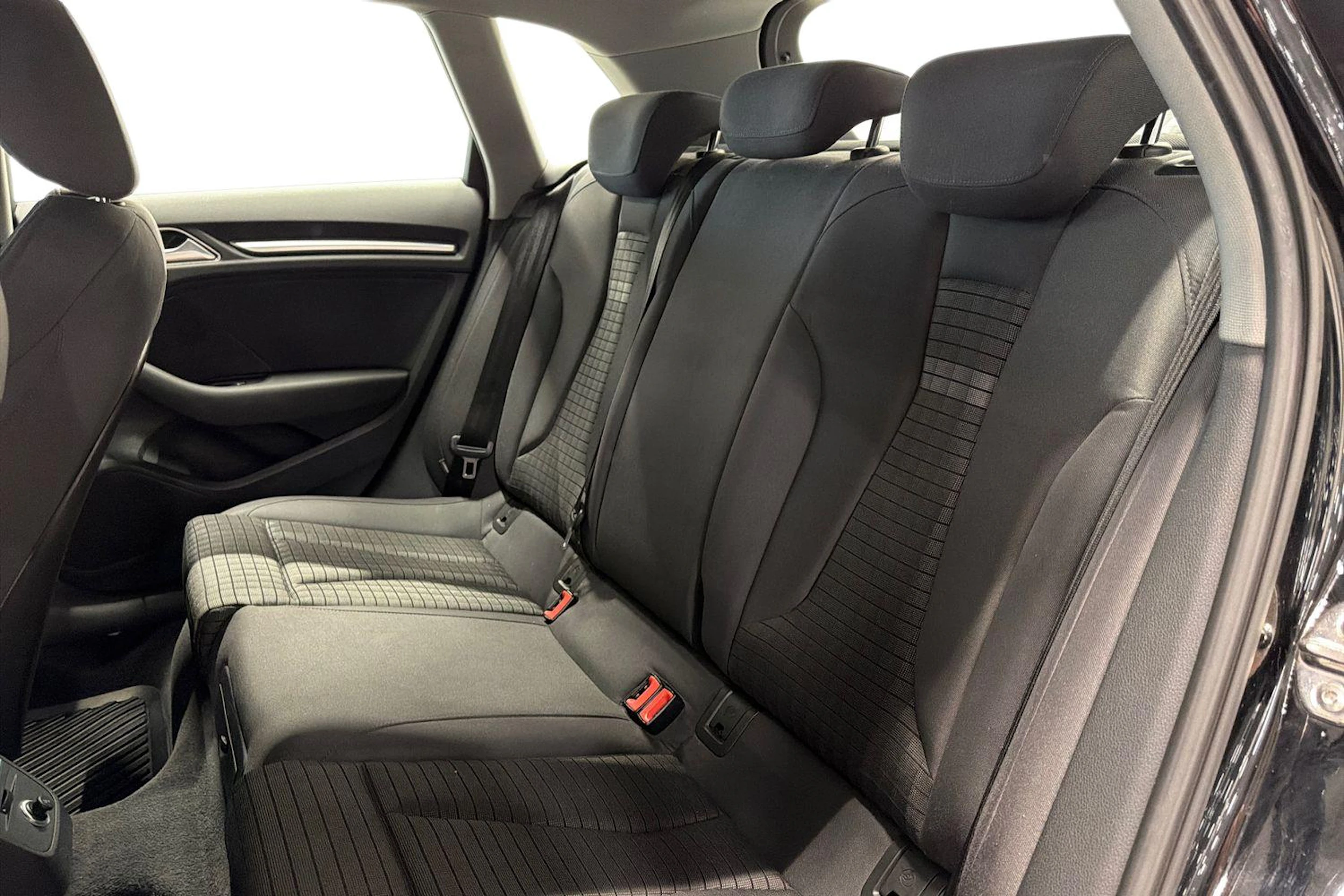 musta Audi A3 2017 kuva 8.