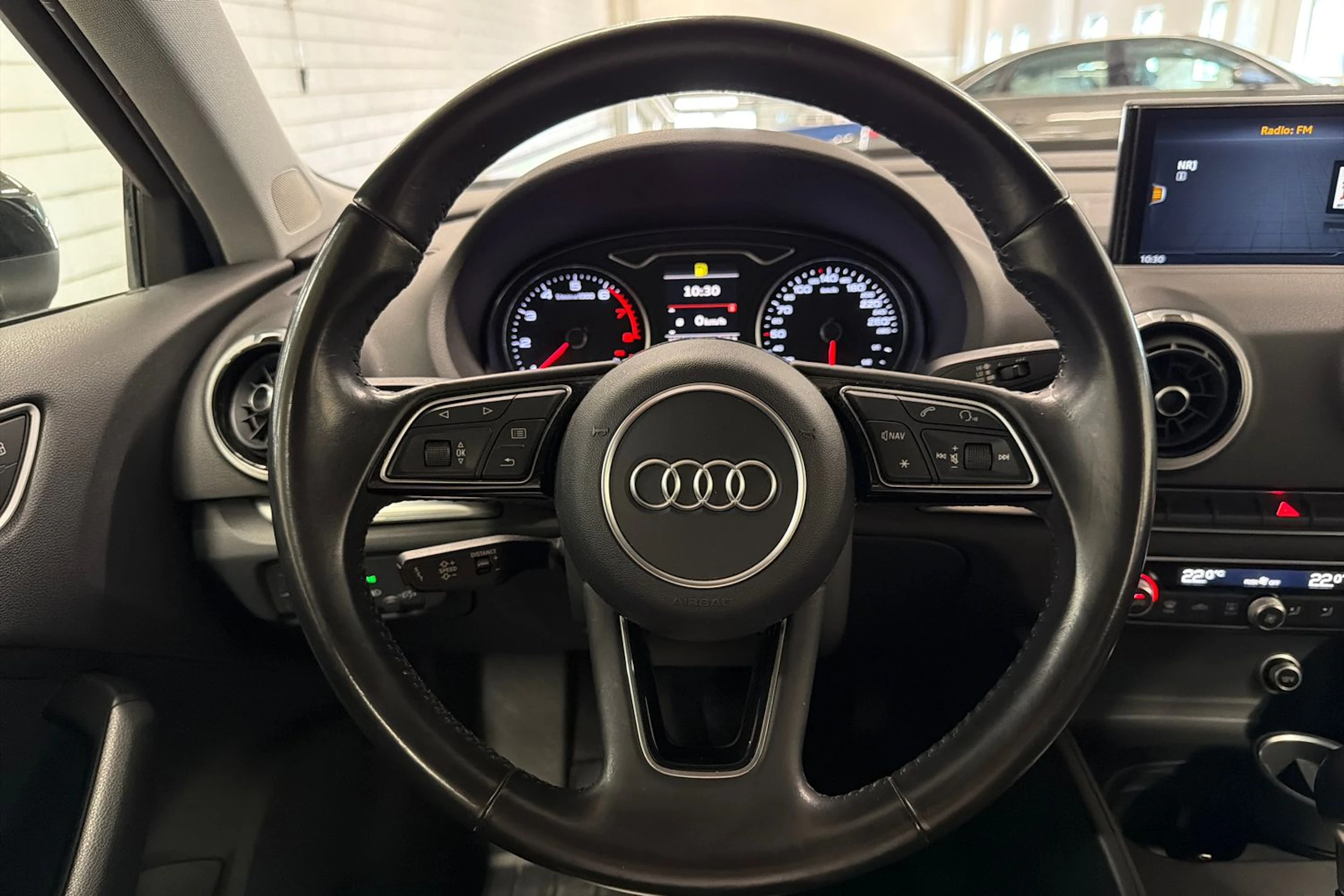 musta Audi A3 2017 kuva 14.