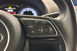 musta Audi A3 2017 kuva 16.