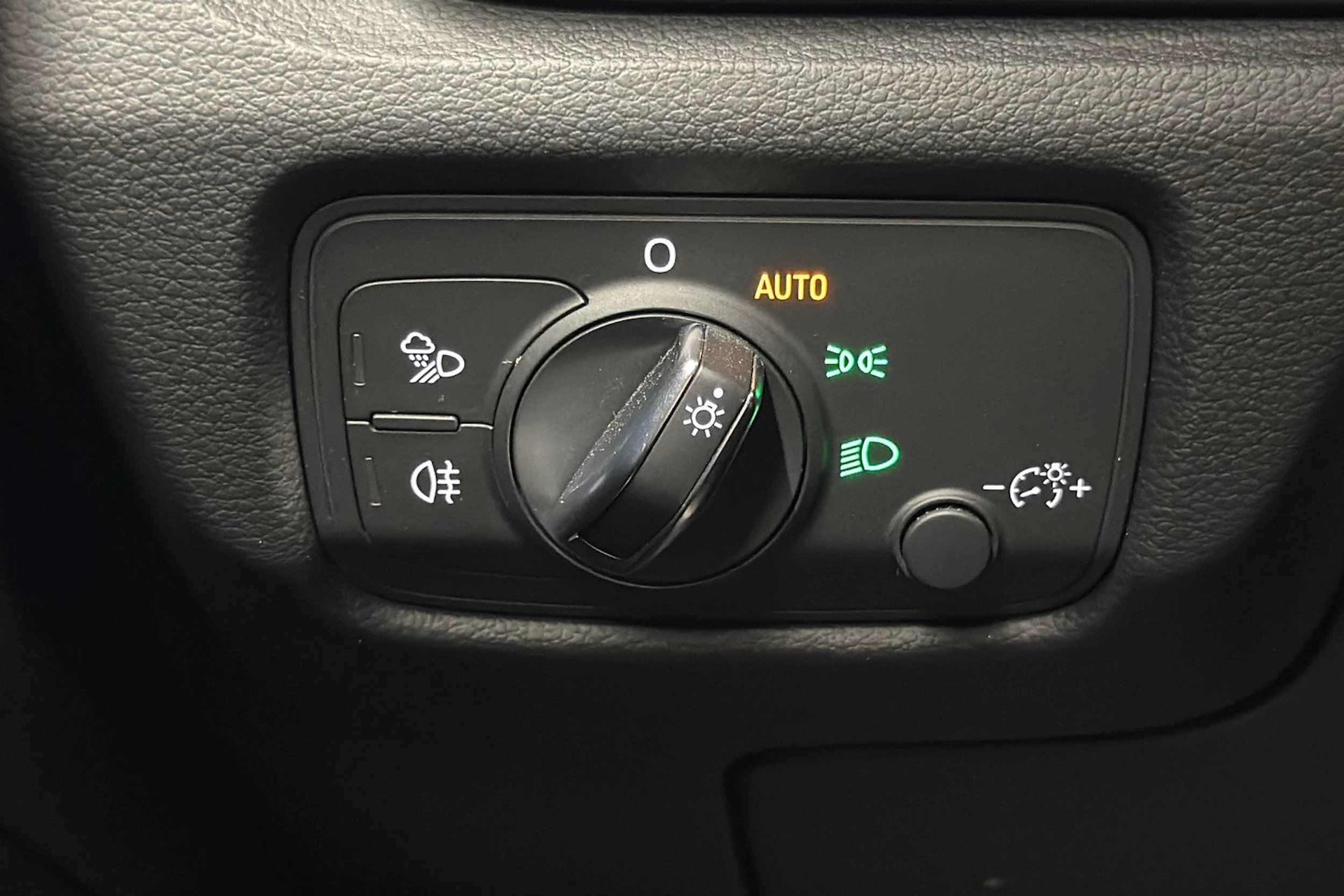 musta Audi A3 2017 kuva 19.