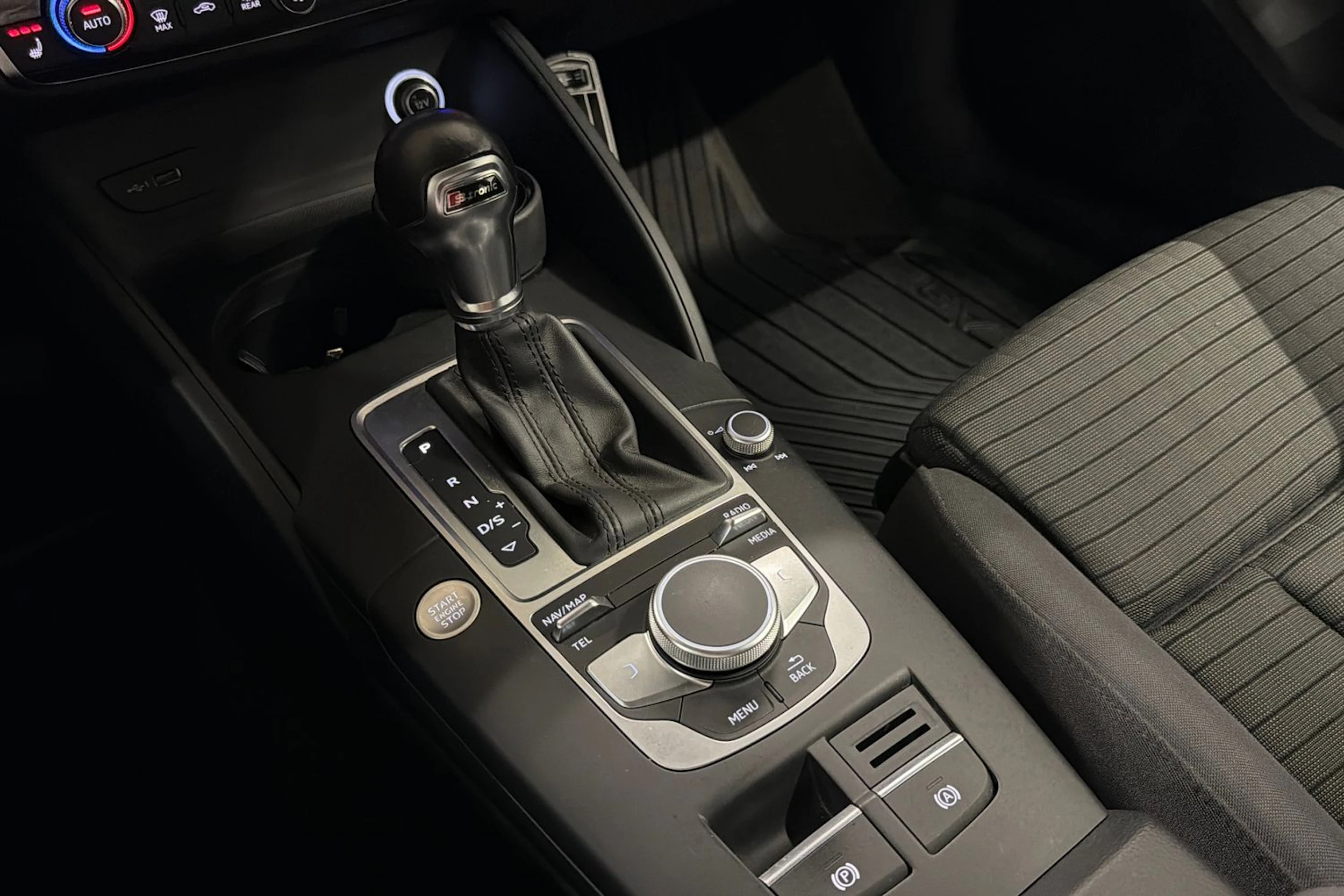 musta Audi A3 2017 kuva 24.