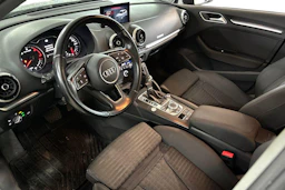 harmaa Audi A3 2017 kuva 3.