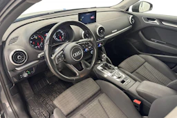 harmaa Audi A3 2017 kuva 8.