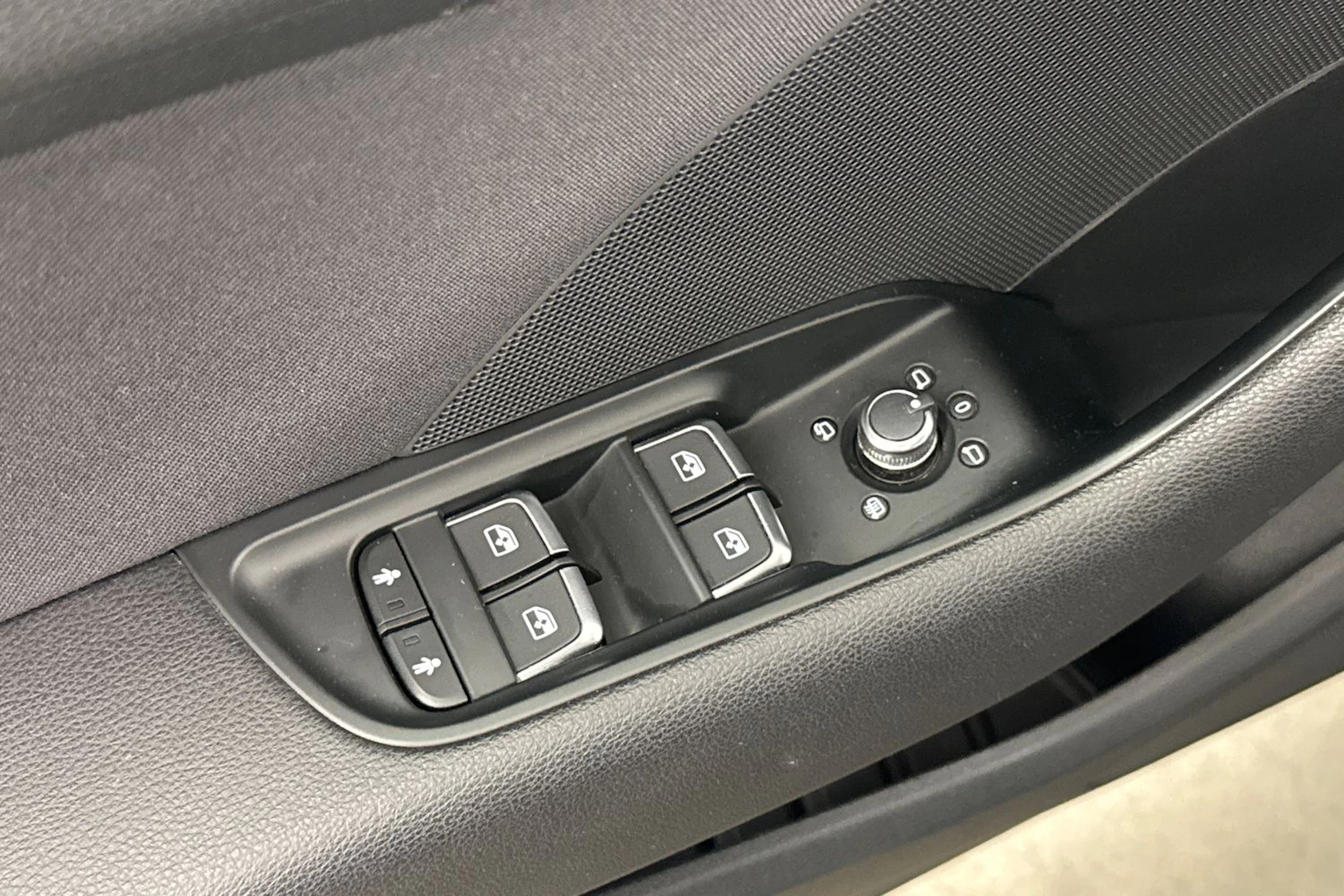 harmaa Audi A3 2017 kuva 18.