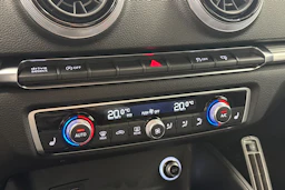 harmaa Audi A3 2017 kuva 24.