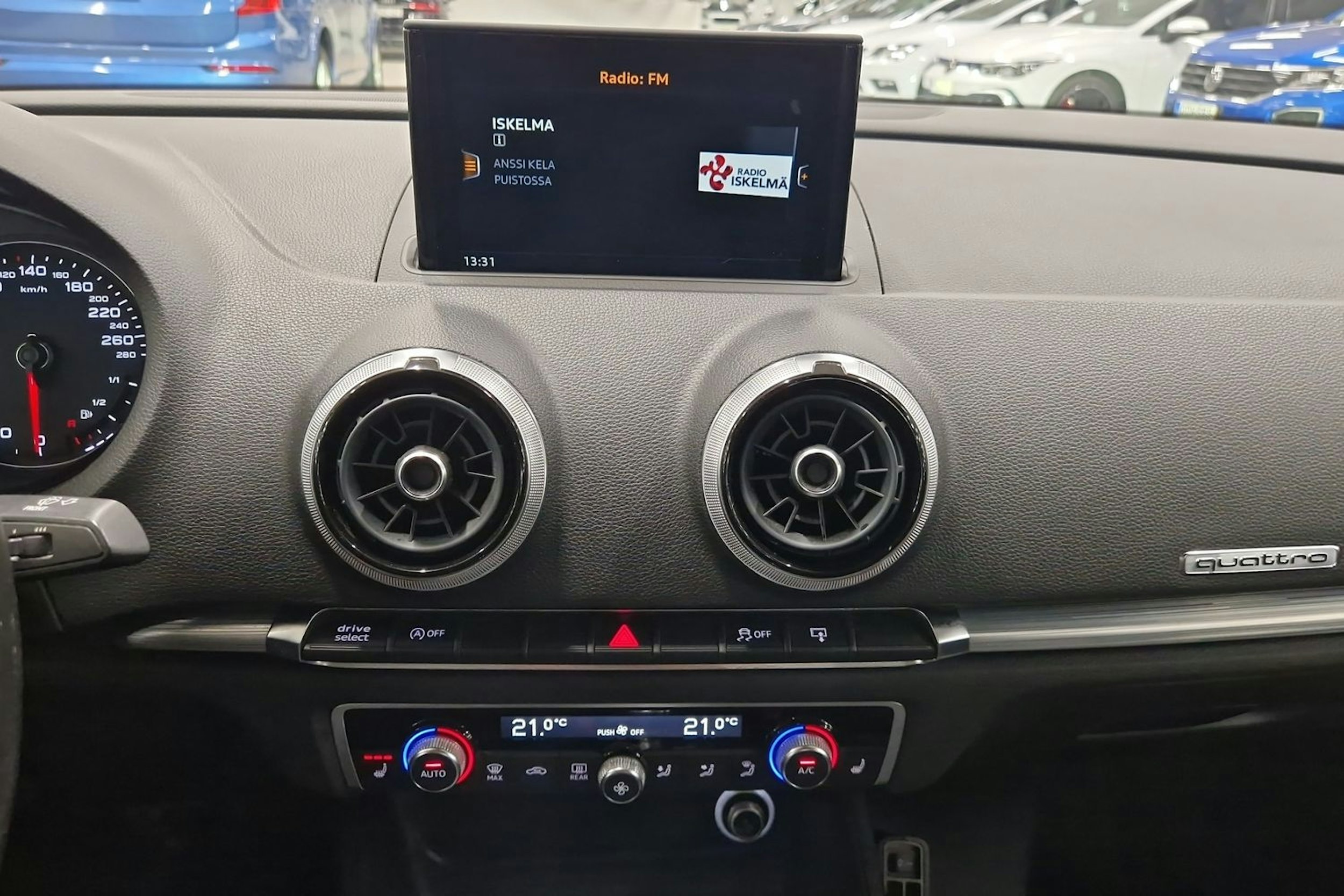 hopea Audi A3 2017 kuva 17.