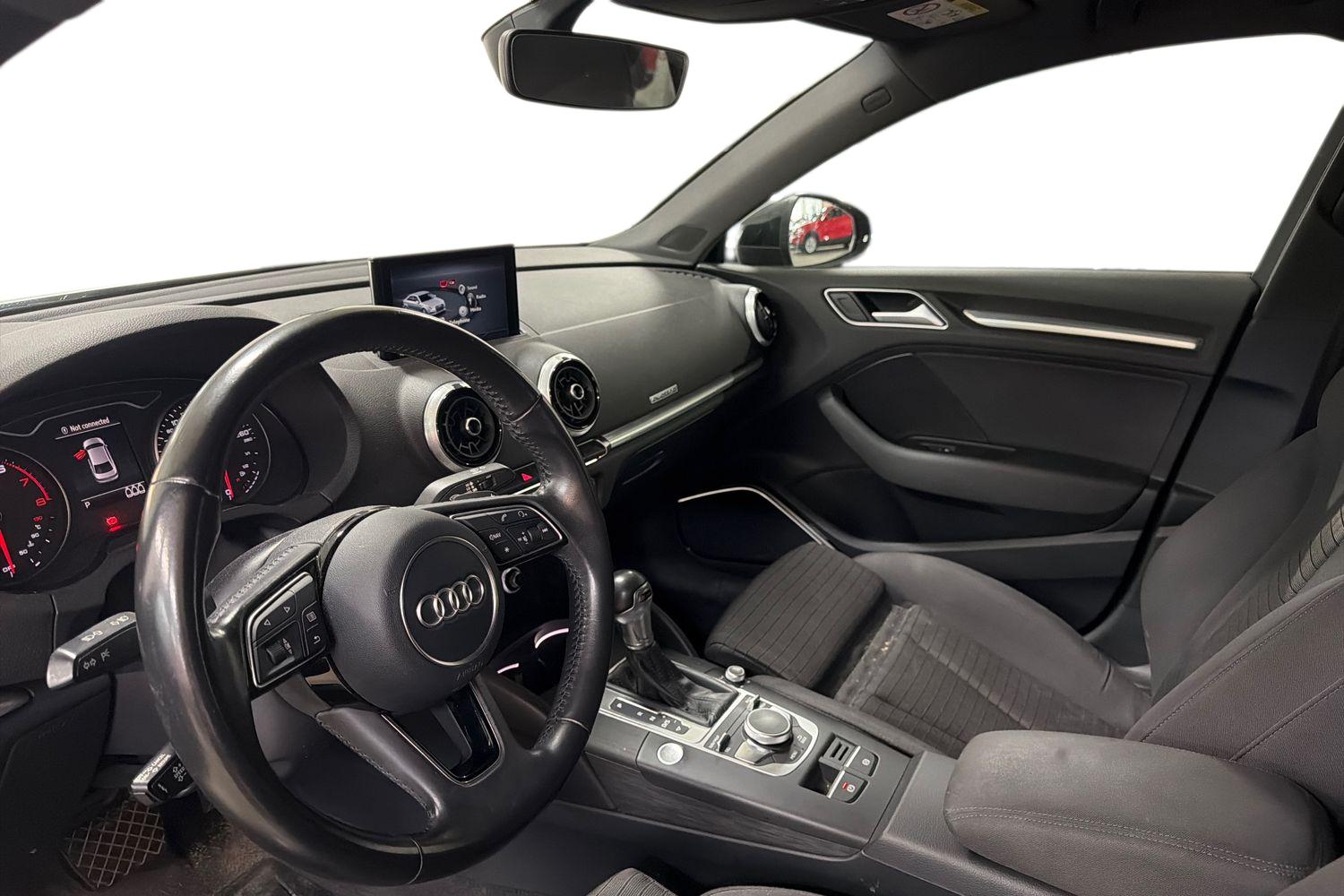 Audi A3 2017, kuva 3/3