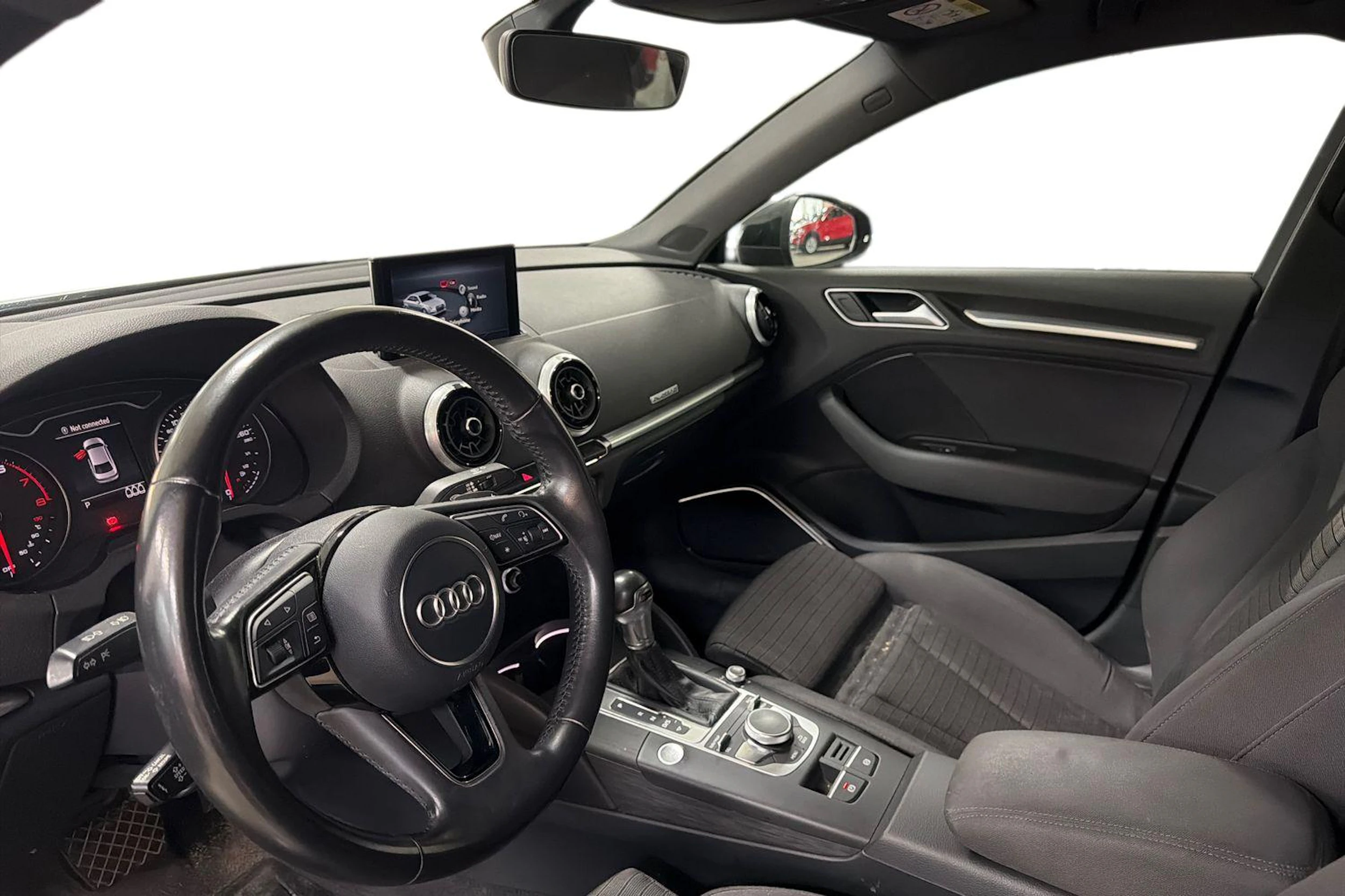 musta Audi A3 2017 kuva 3.