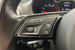 musta Audi A3 2017 kuva 17.