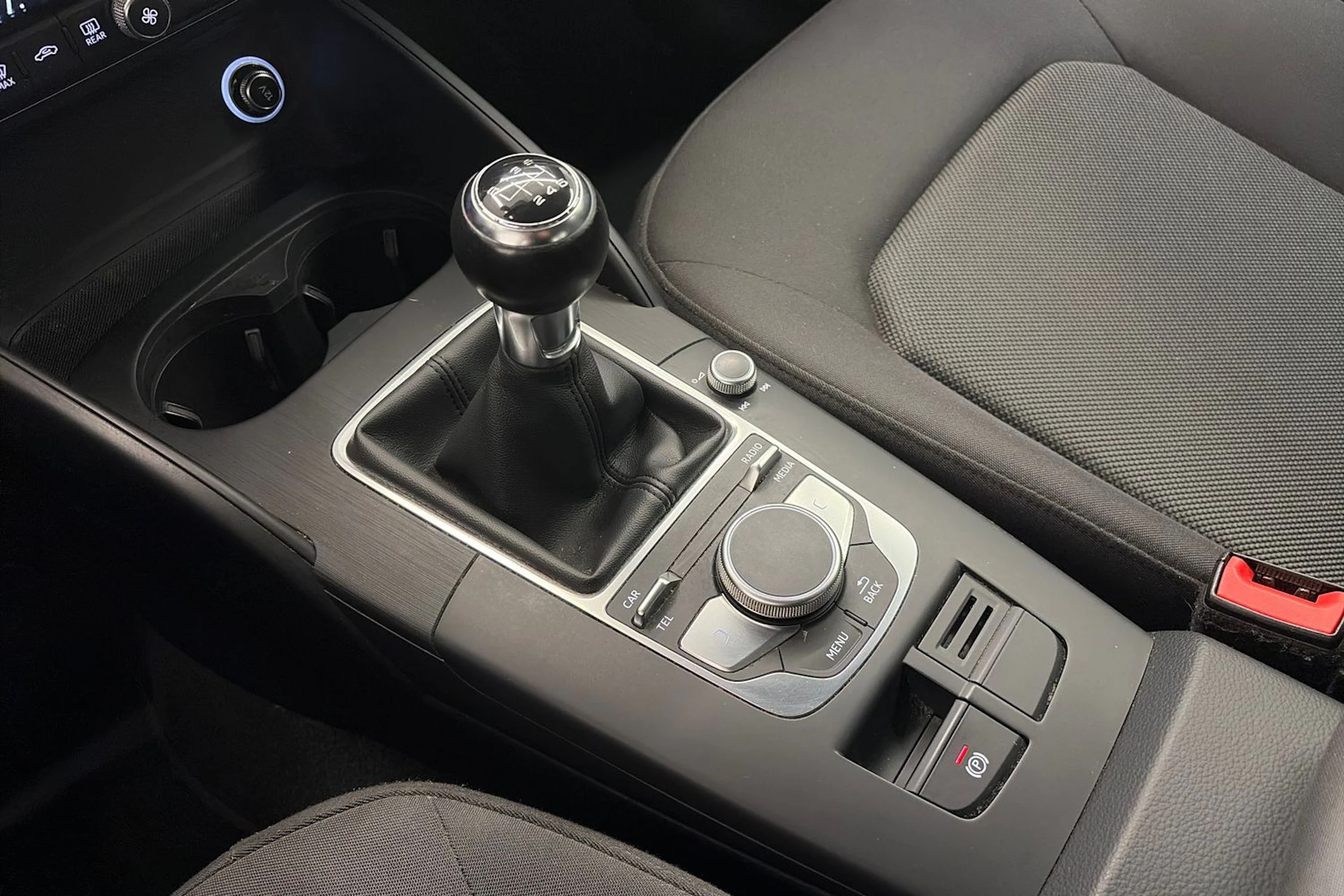 hopea Audi A3 2017 kuva 21.
