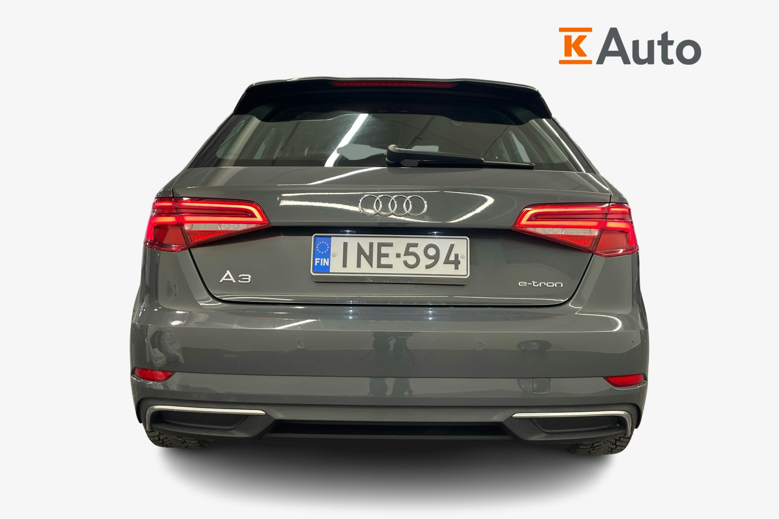 harmaa Audi A3 2017 kuva 3.