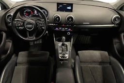 valkoinen Audi A3 2017 kuva 9.