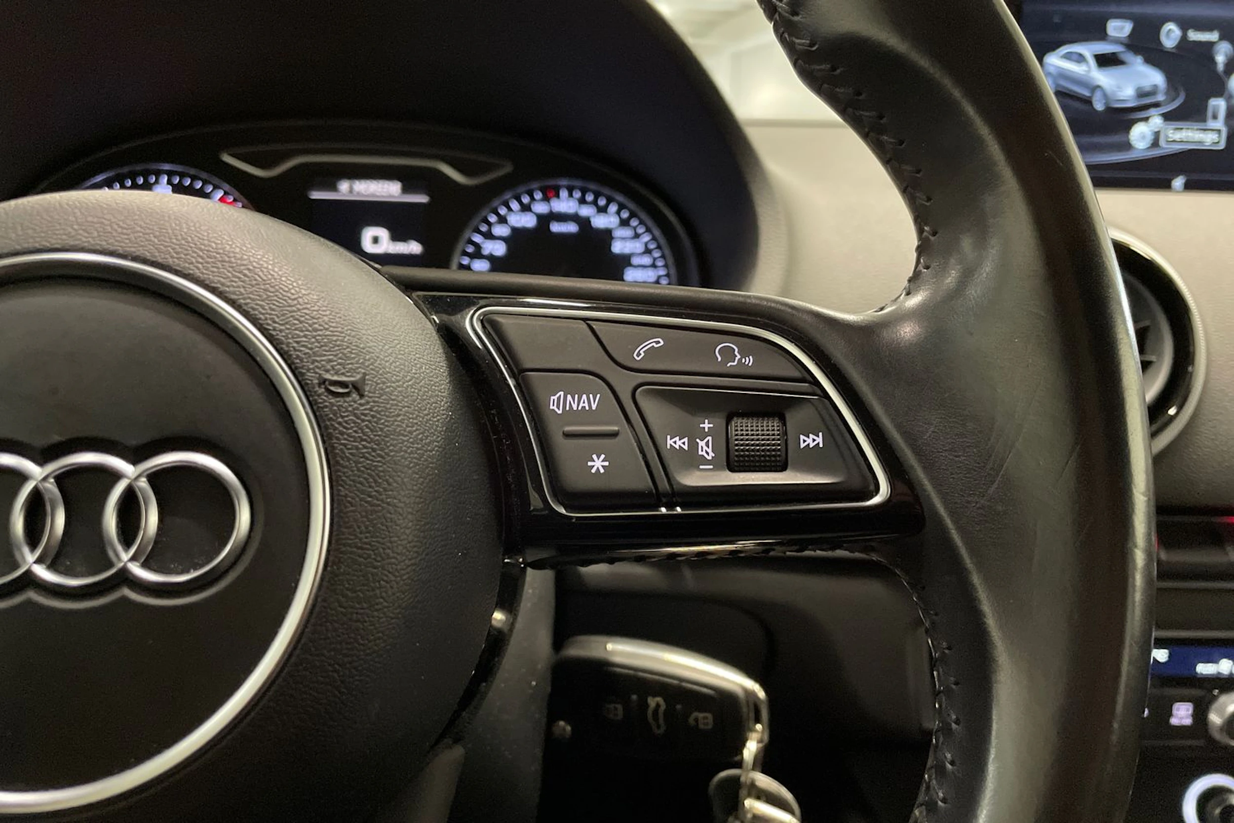 valkoinen Audi A3 2017 kuva 24.